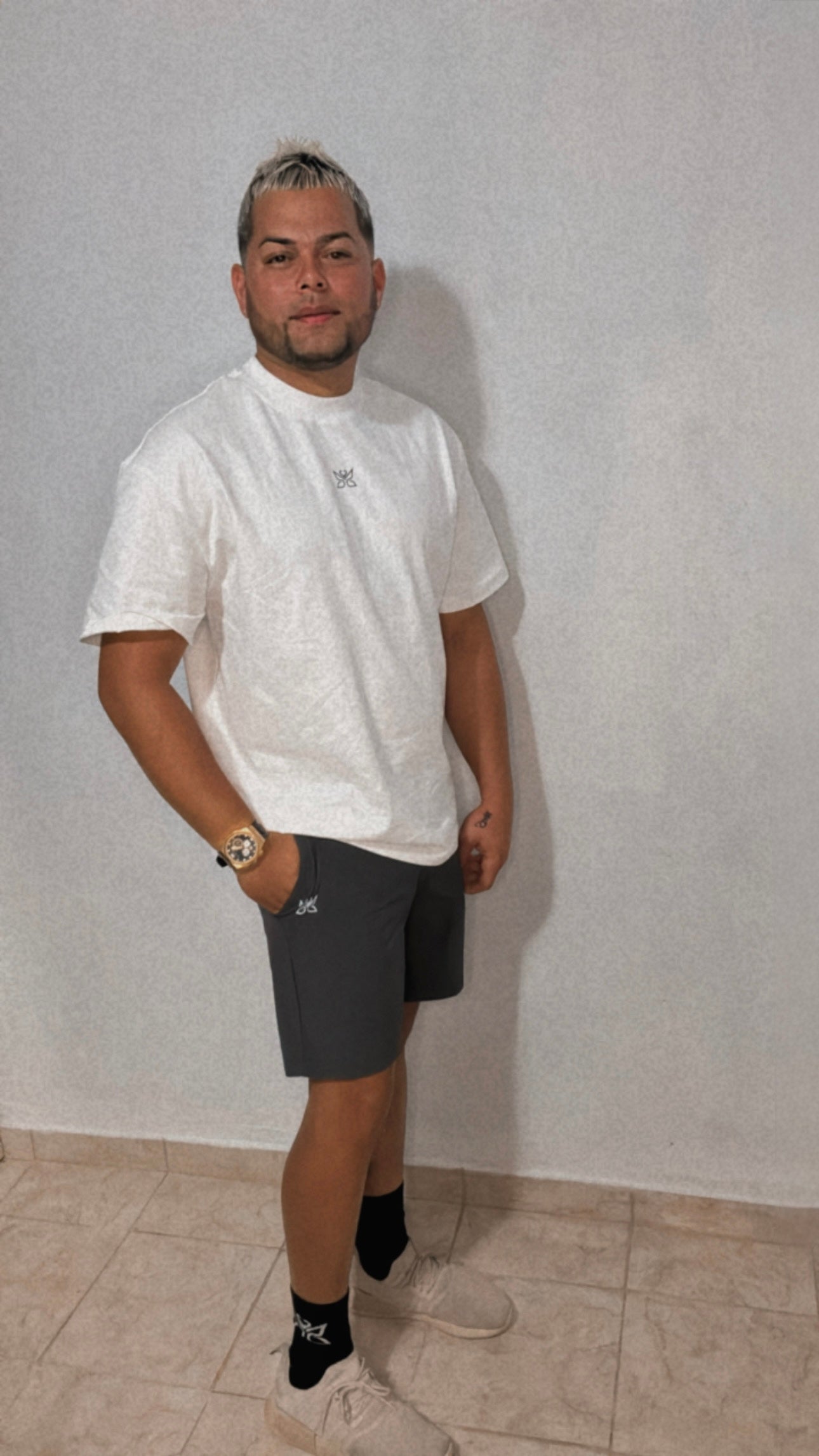Men T-shirt white